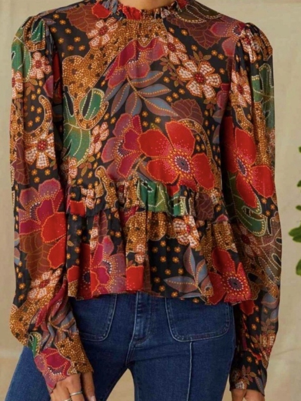 🌼FARM Rio🌼 Flowered Leopards Black Floral Ruffle Hem Long Sleeve Blouse